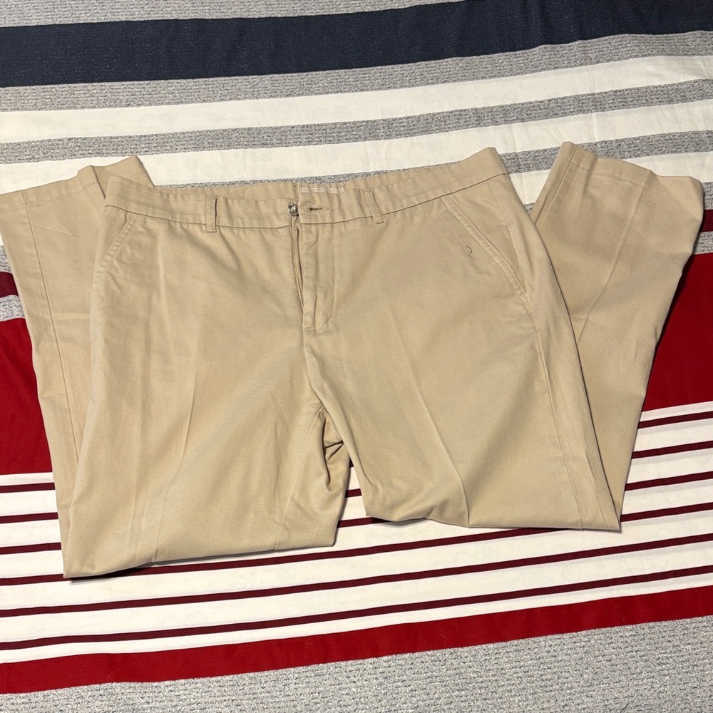 Classic Men's Khaki Chinos